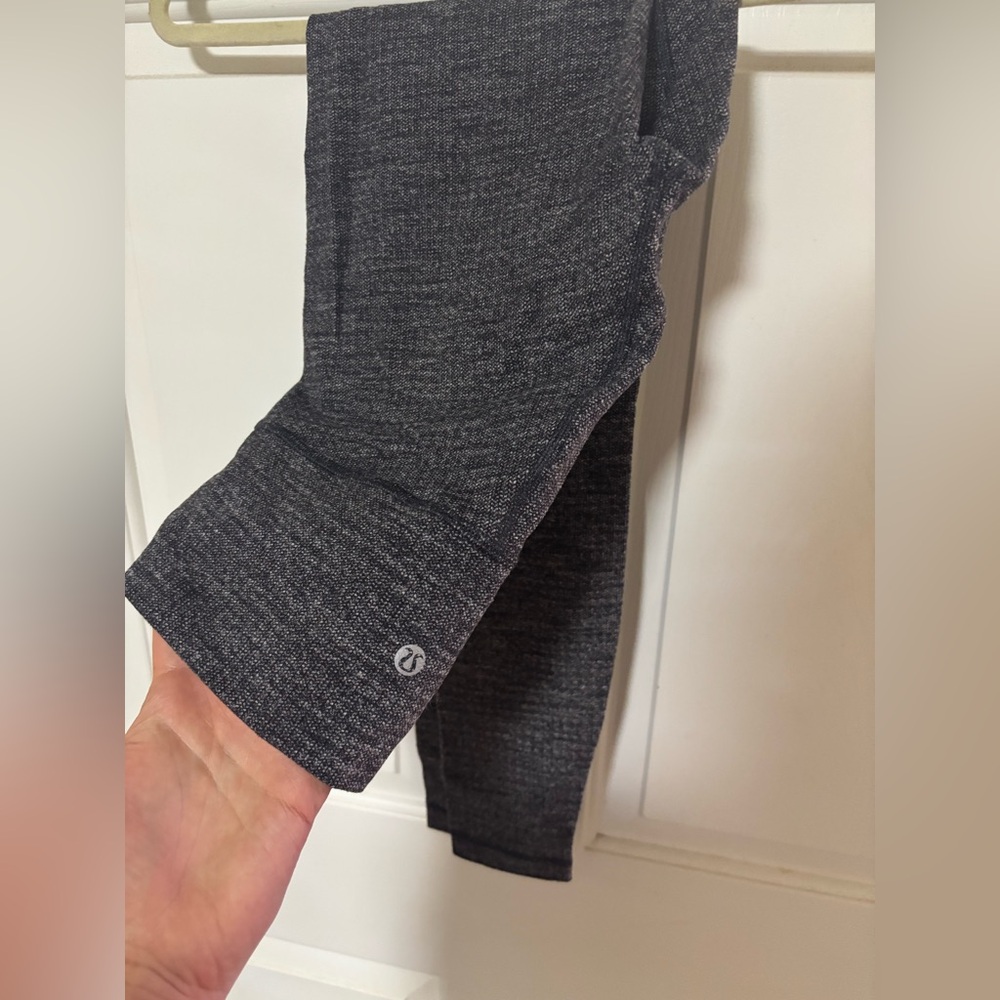 Lululemon leggings!